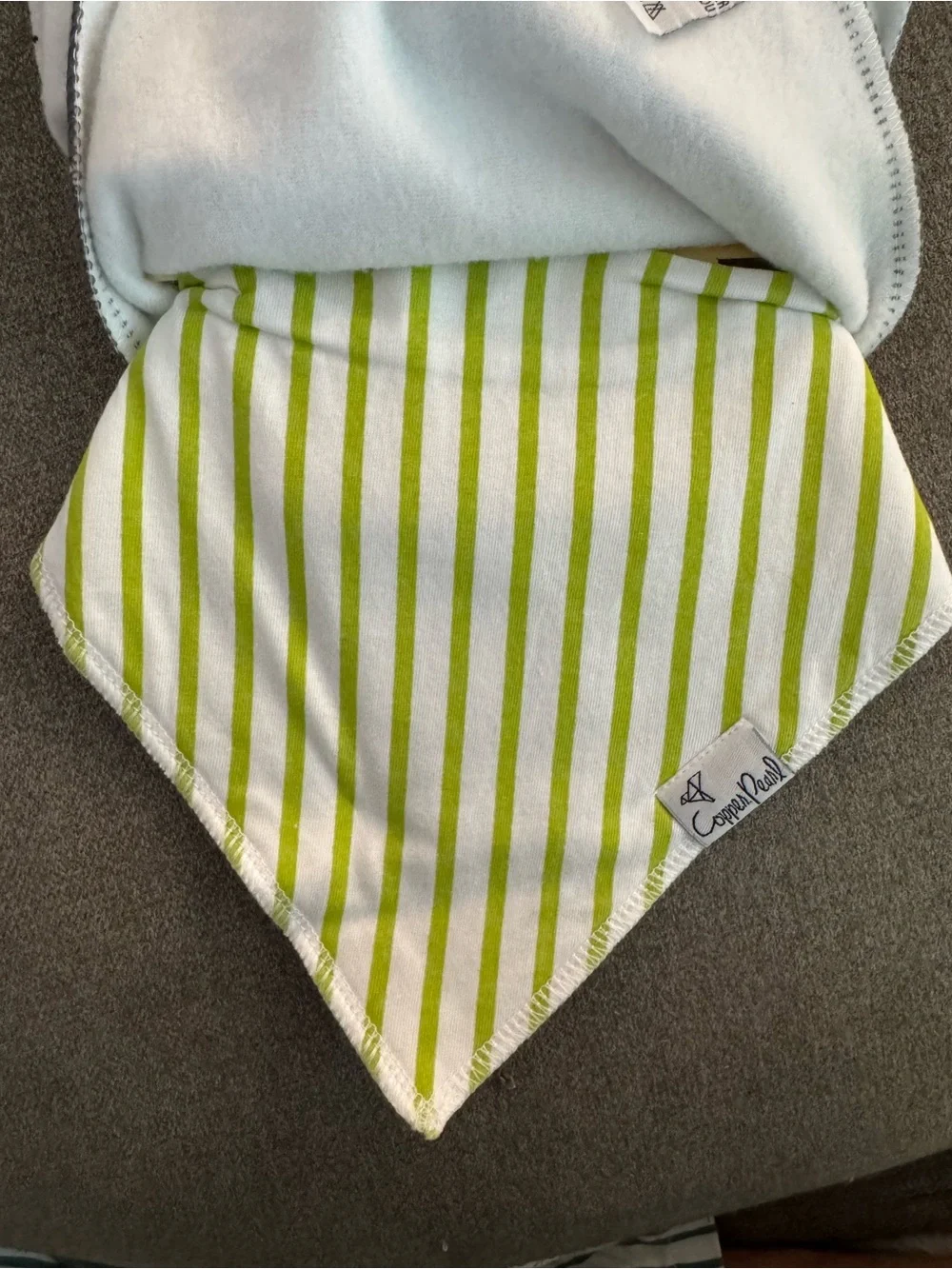 NWT Copper Pearl Kai Baby Bandana Bibs 4 Pack- Whale Ocean Waves - Picture 4 of 5